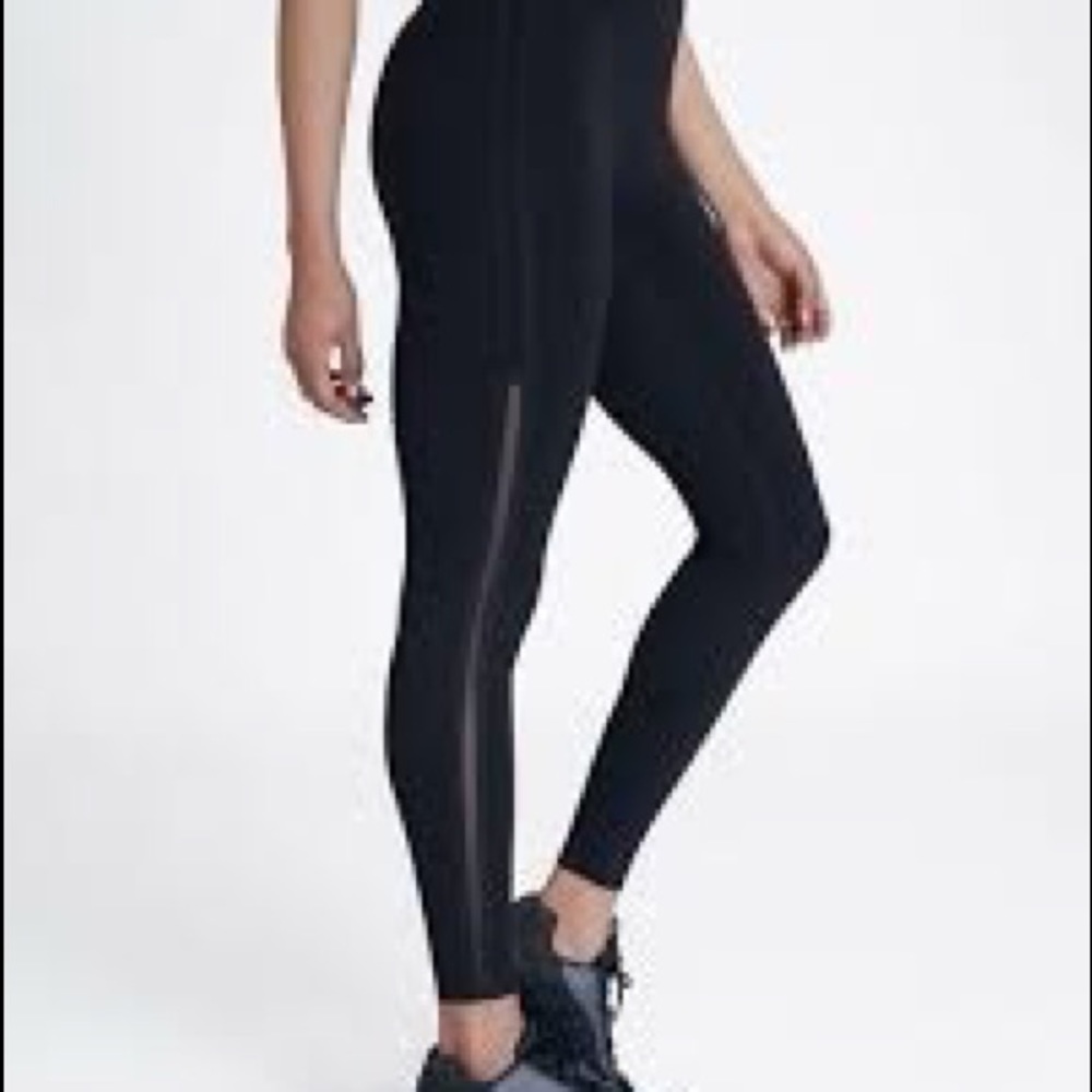 Spanx everywhere active mesh side stripe legging